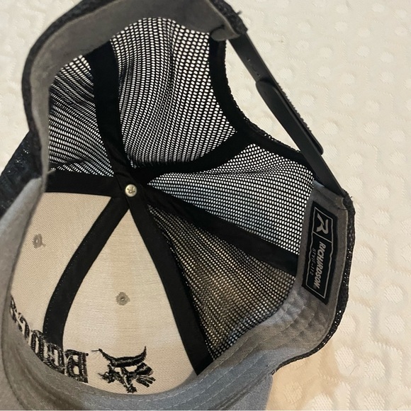 Bobcat Hat Gray and Black Adjustable Richardson Trucker Blue Collar Construction - Picture 3 of 4